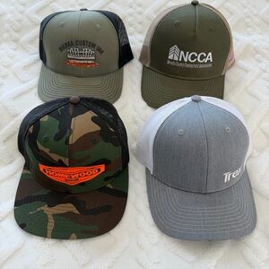 Set of 4 trucker hats